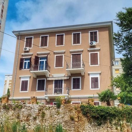 Apartment Lori - Beautiful View Rijeka Ngoại thất bức ảnh